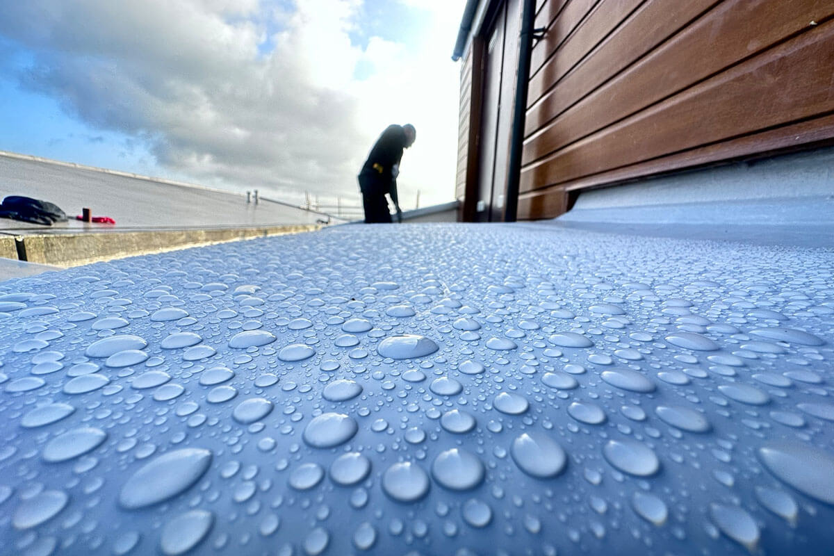 Fixing rotten roof with new liquid roofing lees court